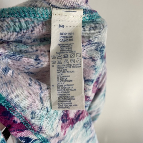 Cute tank top - Picture 3 of 4